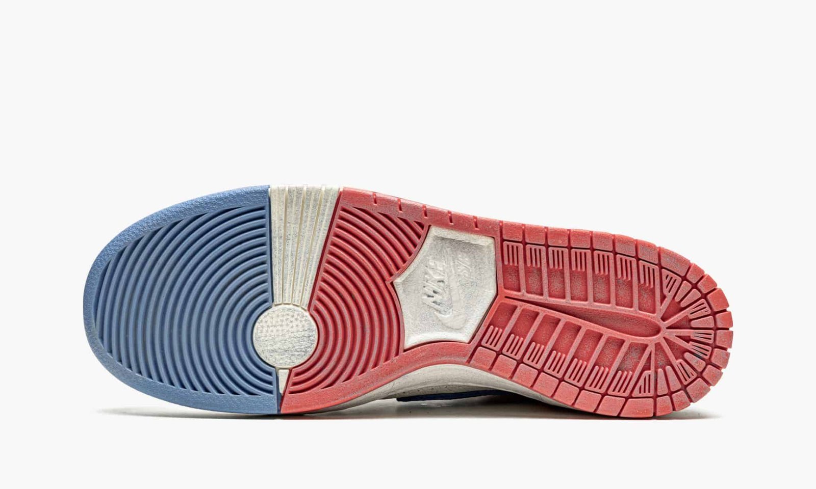 flykicks nike dunk high magnus walker 5 sur 5