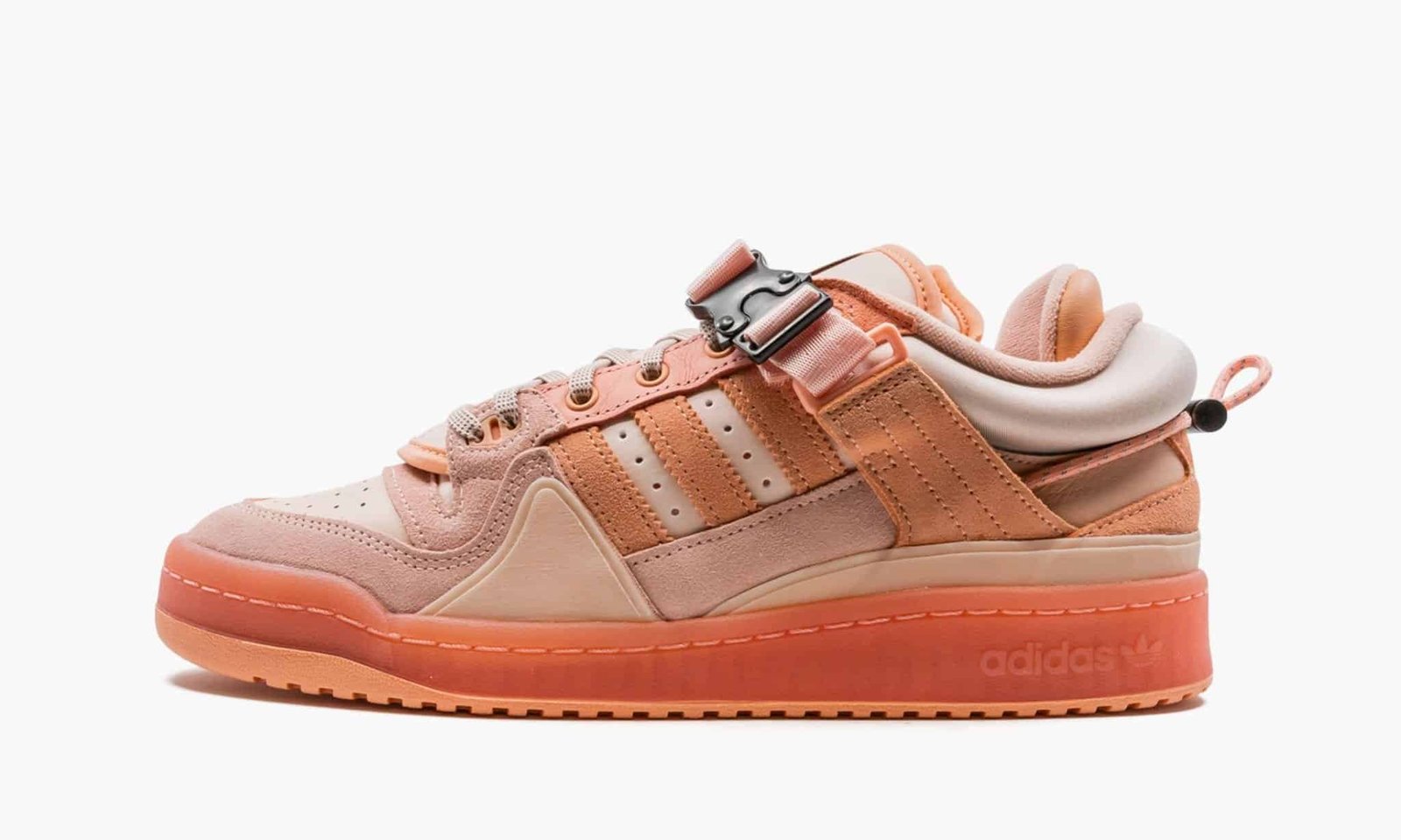 flykicks badbunnyshoe 1 sur 5