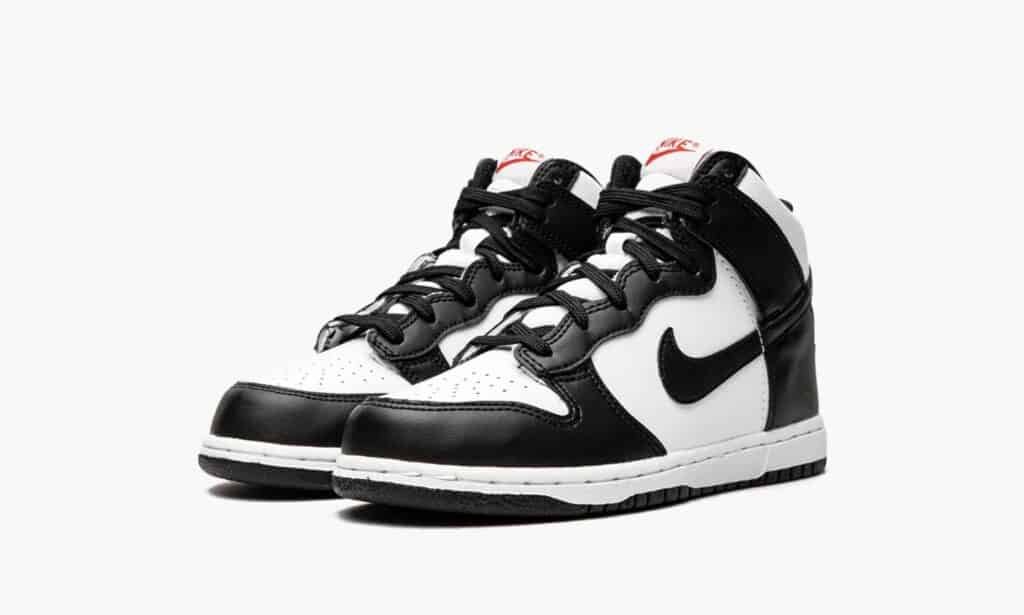 nike dunk high gs "panda" (en anglais)