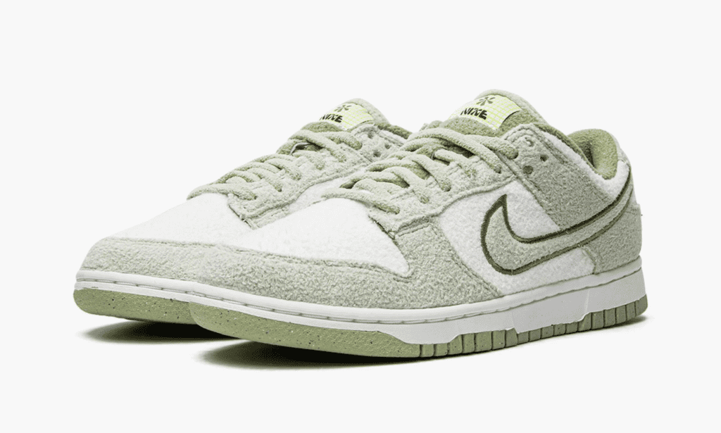 nike dunk low "honeydew"