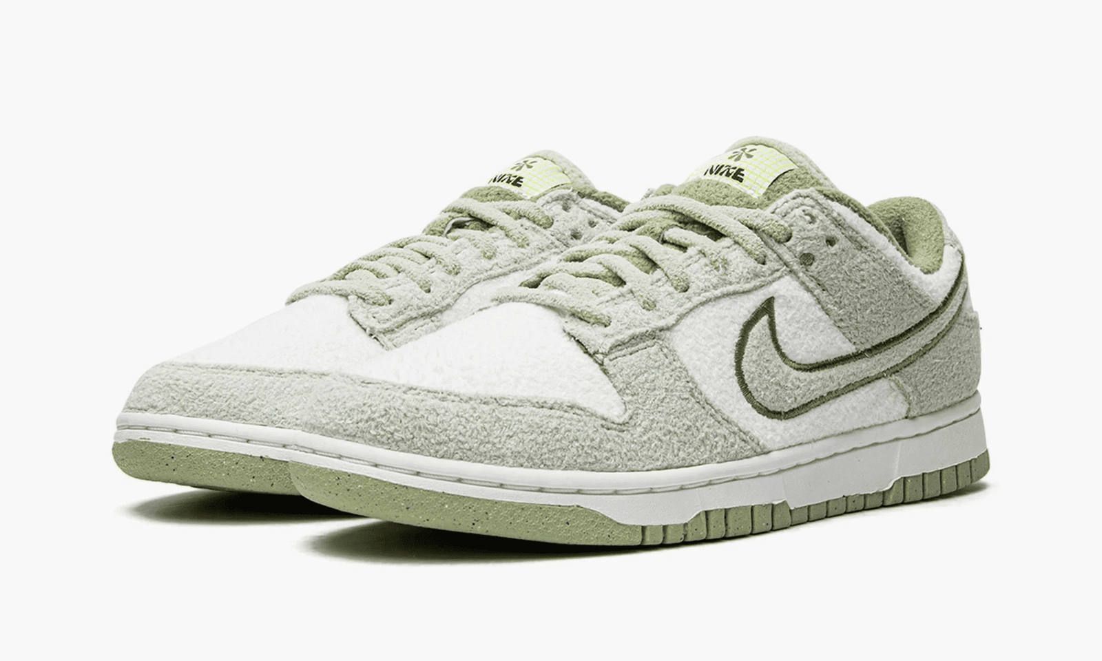 nike dunk low "honeydew"