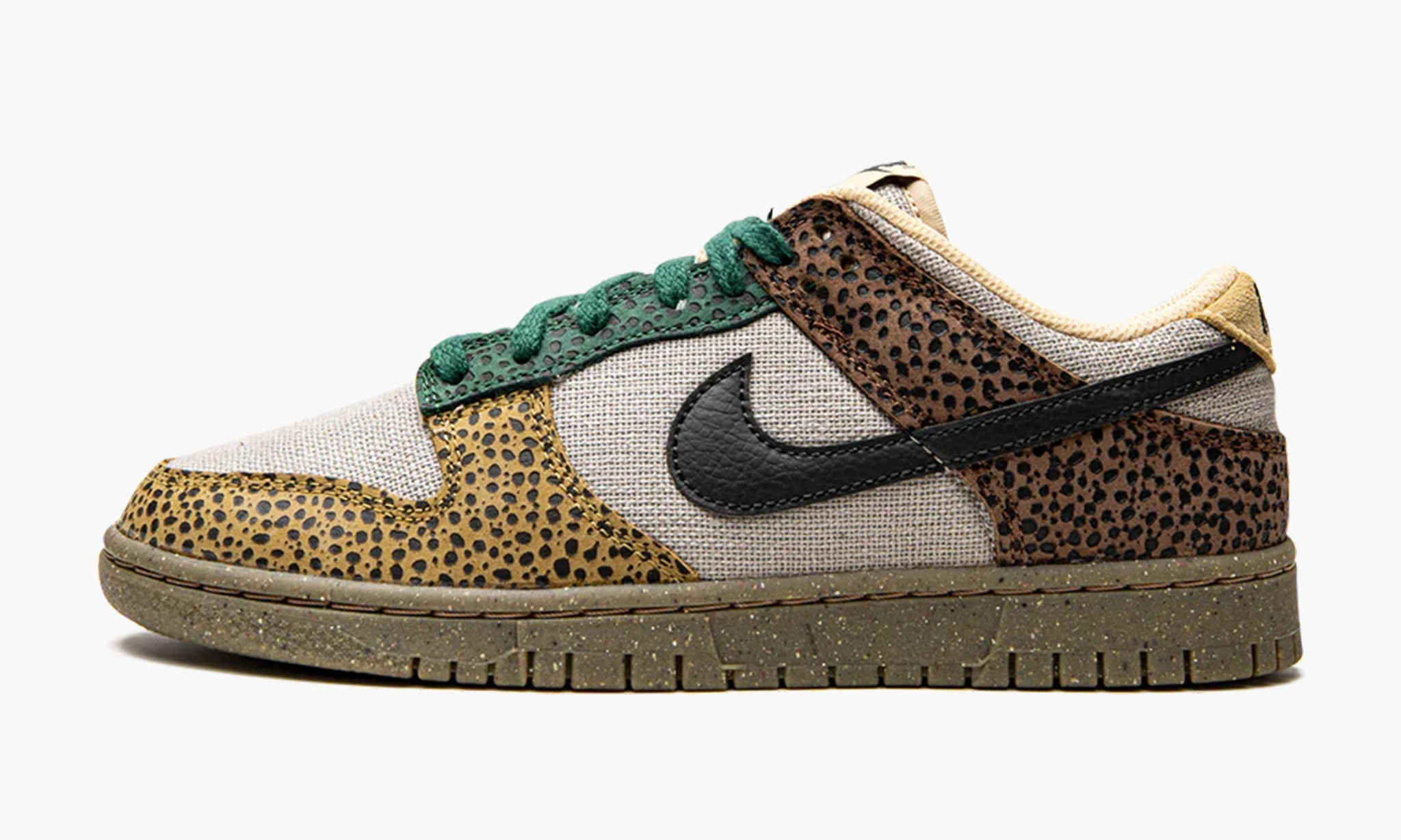 nike dunk low 'golden moss'